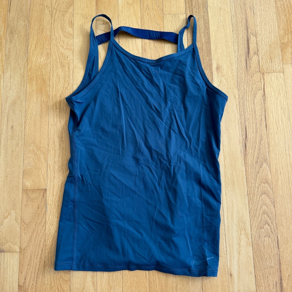 Nike Navy Spaghetti Strap Athletic Tank Top Small